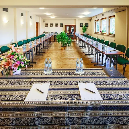 Hotel Czarny Potok Wellness & Centrum 3*